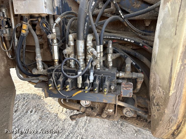 image for item DT2891 Metso LOKOTRACK LT1213S impact crushing plant