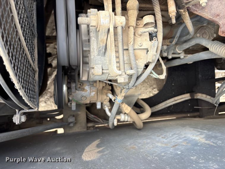 image for item DT2892 Hitachi EX200 excavator