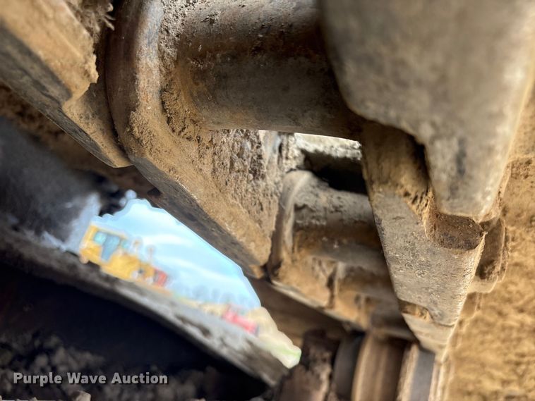 image for item DT2892 Hitachi EX200 excavator