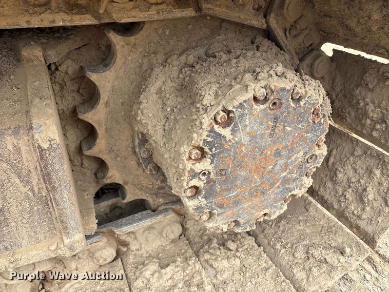 image for item DT2892 Hitachi EX200 excavator