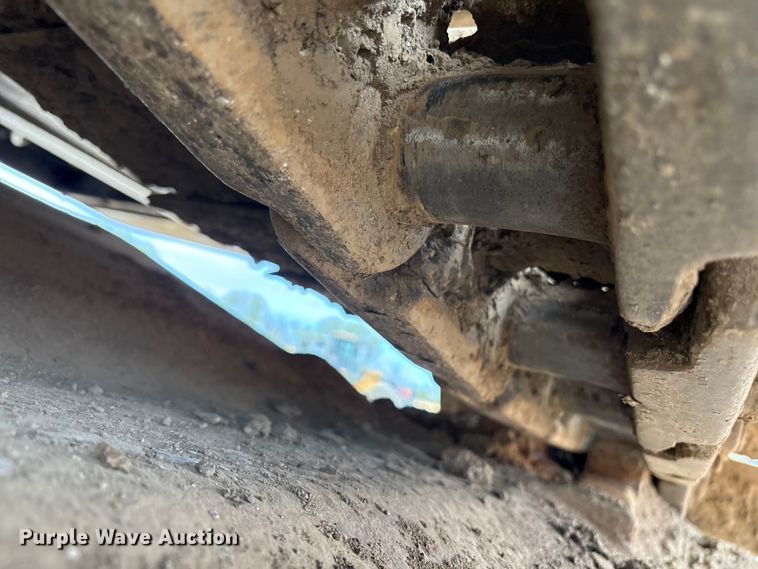 image for item DT2892 Hitachi EX200 excavator