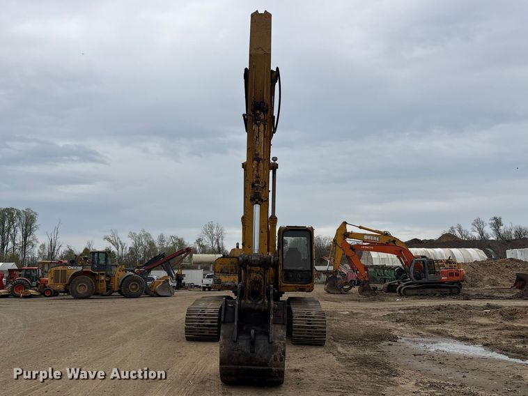 image for item DT2893 1995 John Deere 892ELC excavator