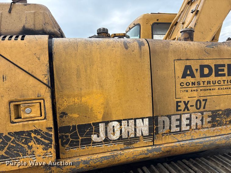 image for item DT2893 1995 John Deere 892ELC excavator