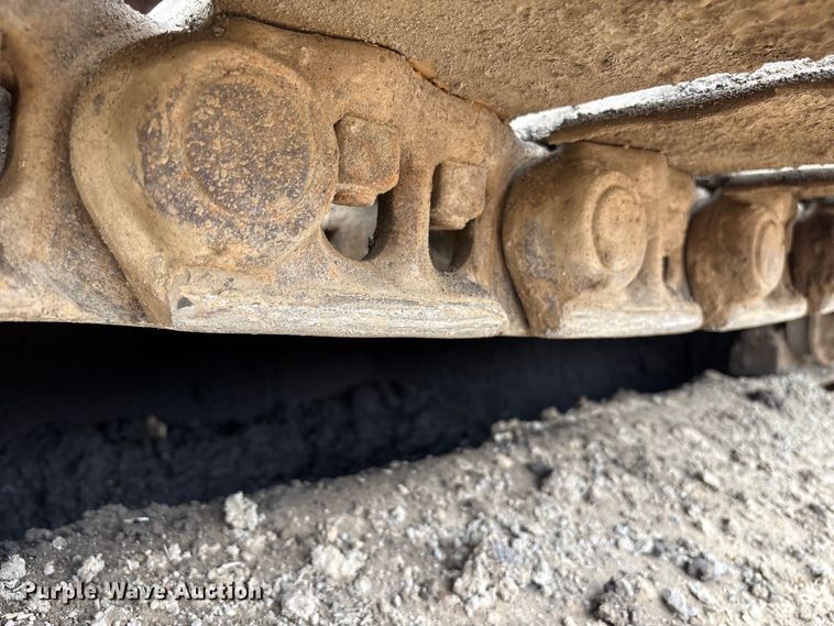 image for item DT2893 1995 John Deere 892ELC excavator