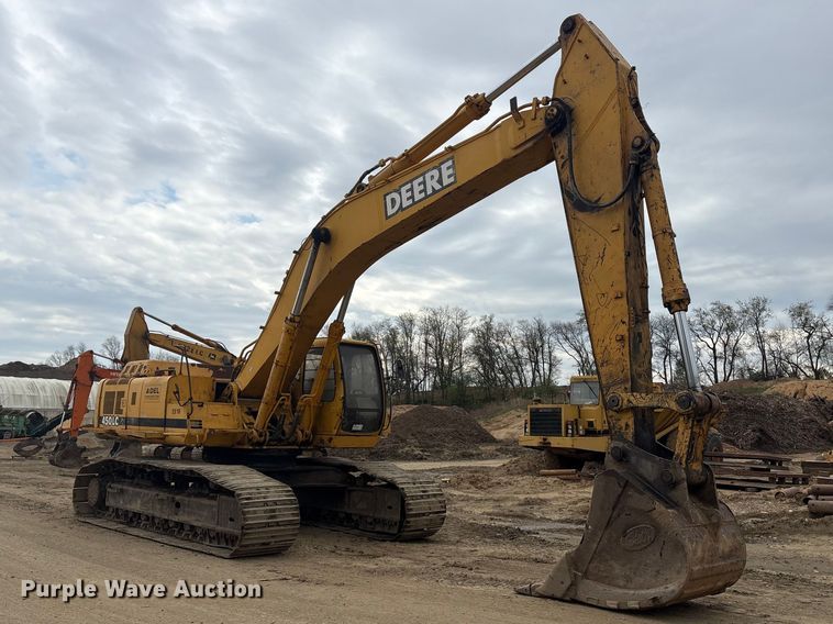 image for item DT2894 1999 John Deere 450LC excavator