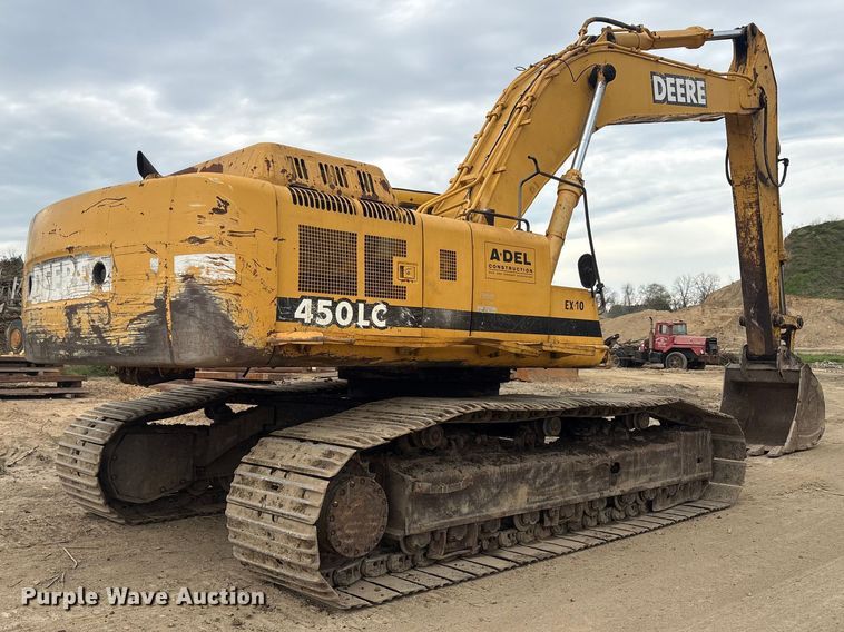 image for item DT2894 1999 John Deere 450LC excavator