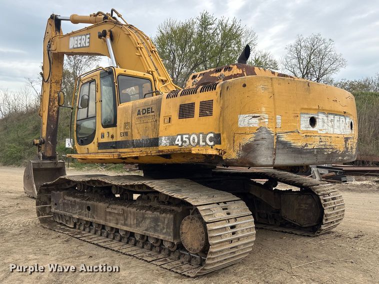 image for item DT2894 1999 John Deere 450LC excavator