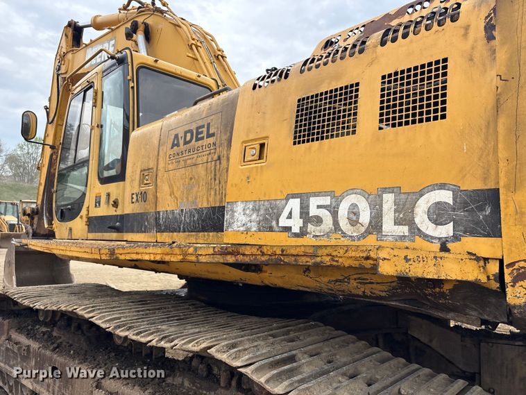 image for item DT2894 1999 John Deere 450LC excavator