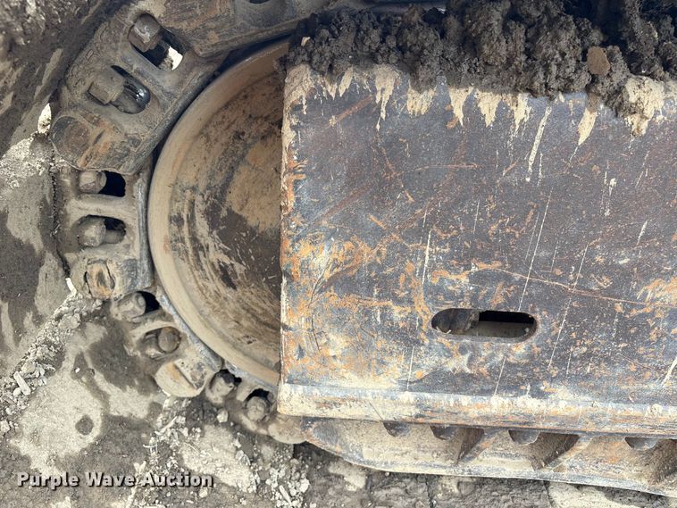 image for item DT2894 1999 John Deere 450LC excavator