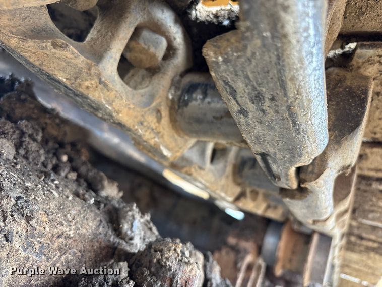 image for item DT2894 1999 John Deere 450LC excavator