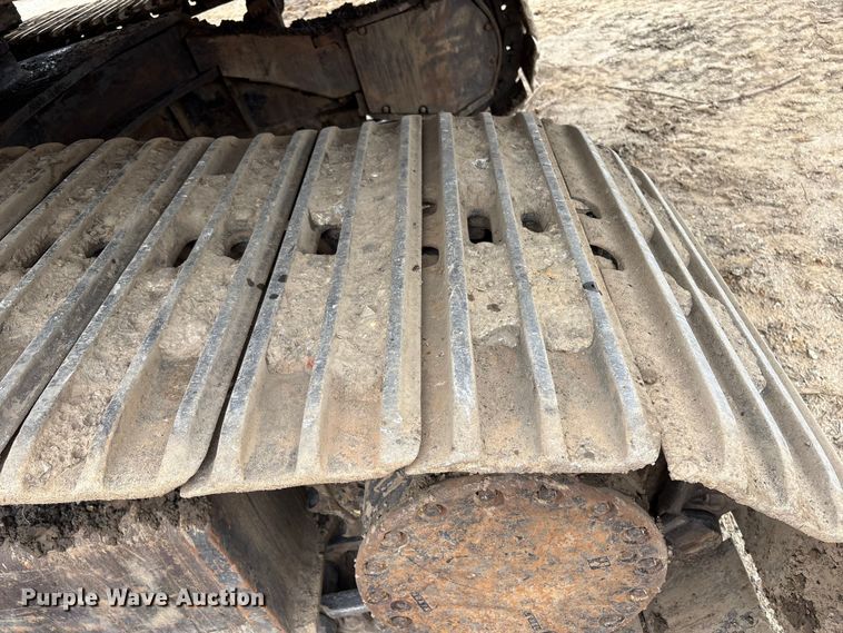 image for item DT2894 1999 John Deere 450LC excavator