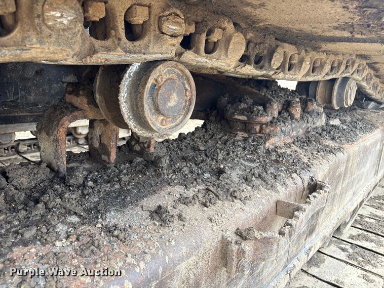 image for item DT2894 1999 John Deere 450LC excavator