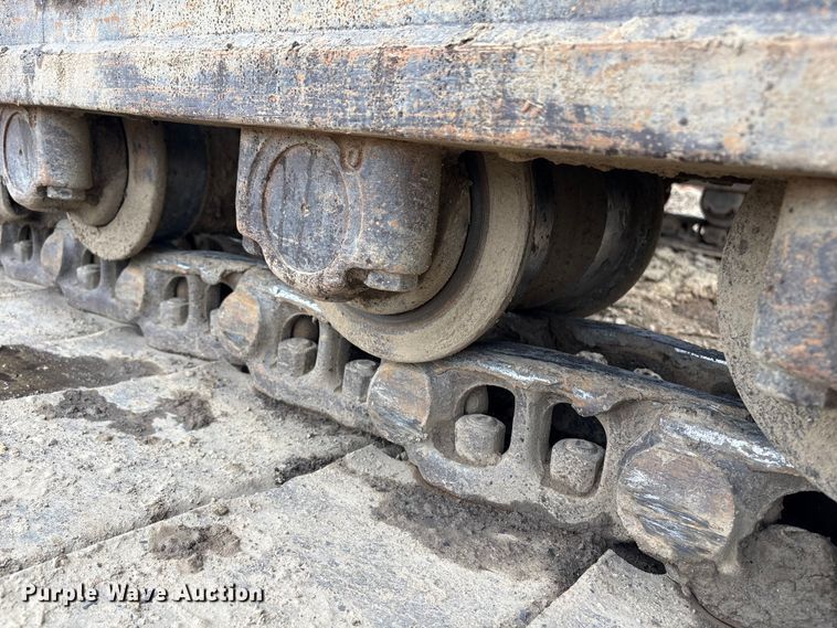 image for item DT2894 1999 John Deere 450LC excavator