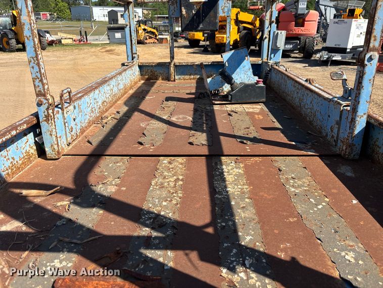 image for item DU0467 2014 Genie GS-3246 scissor lift