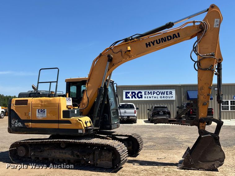 image for item DU0468 Hyundai HX140L excavator