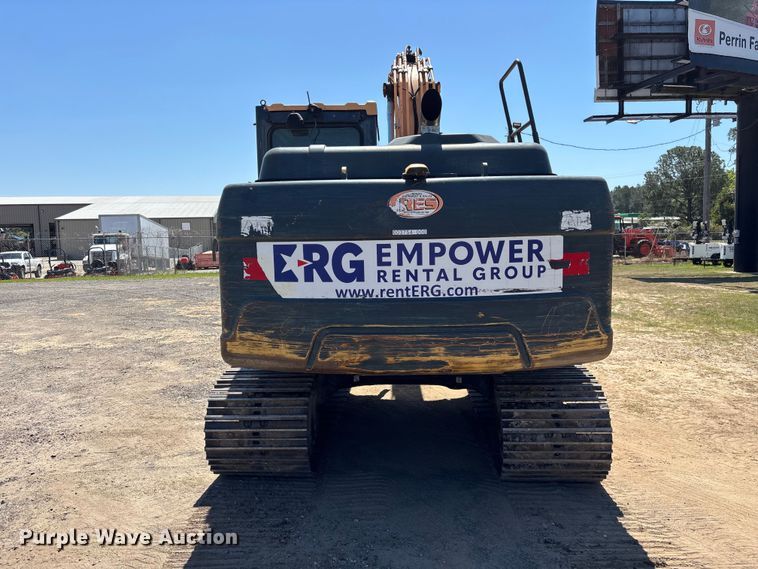 image for item DU0468 Hyundai HX140L excavator