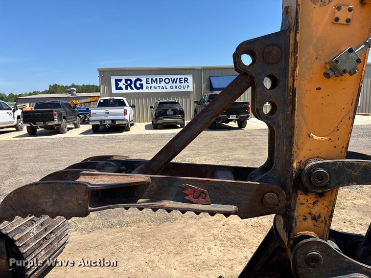 image for item DU0468 Hyundai HX140L excavator