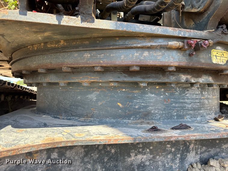 image for item DU0468 Hyundai HX140L excavator