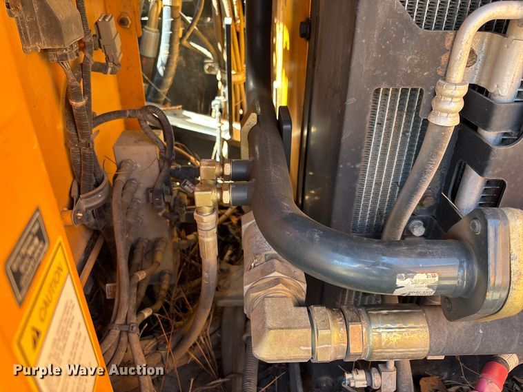 image for item DU0468 Hyundai HX140L excavator