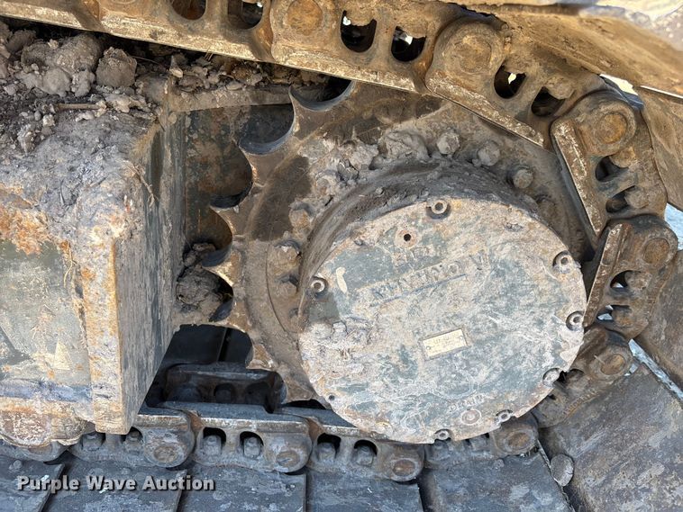 image for item DU0468 Hyundai HX140L excavator