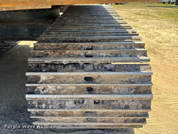 image for item DU0468 Hyundai HX140L excavator