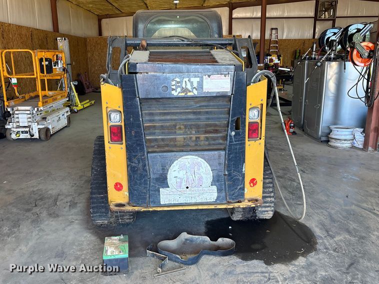 image for item DU0469 2018 Caterpillar 259D tracked skid steer loader