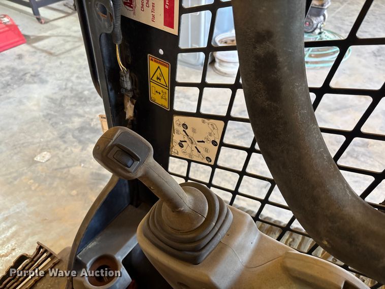 image for item DU0469 2018 Caterpillar 259D tracked skid steer loader