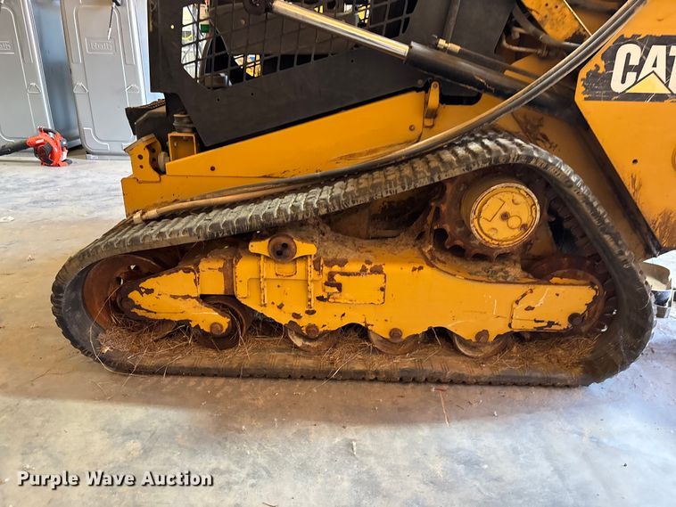 image for item DU0469 2018 Caterpillar 259D tracked skid steer loader