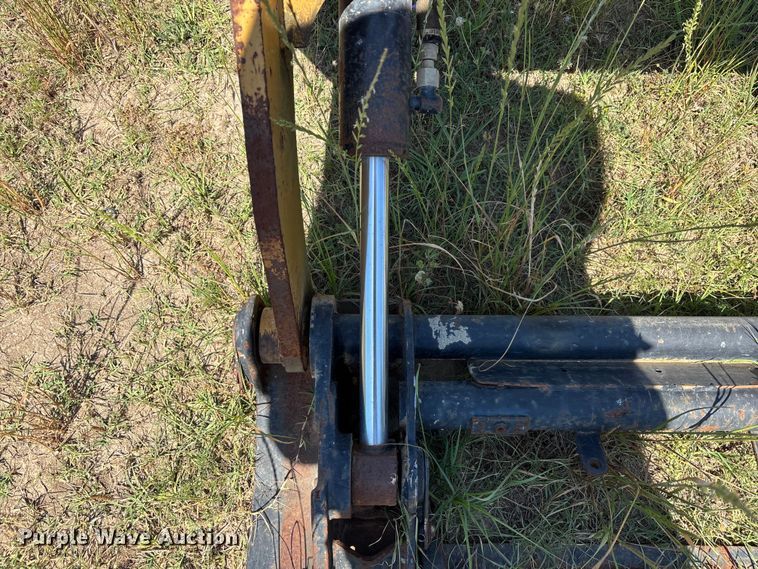 image for item DU0469 2018 Caterpillar 259D tracked skid steer loader