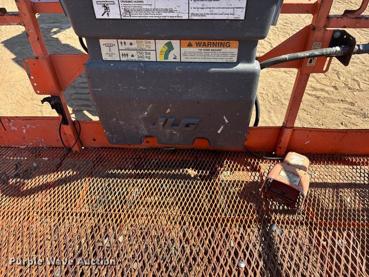 image for item DU0470 2008 JLG 860SJ boom lift