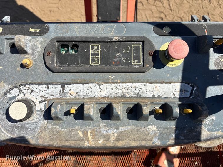 image for item DU0470 2008 JLG 860SJ boom lift