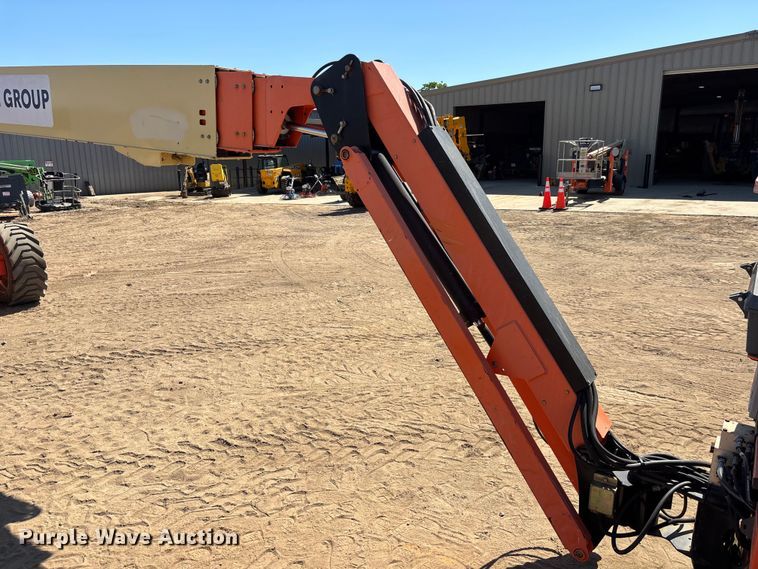 image for item DU0470 2008 JLG 860SJ boom lift