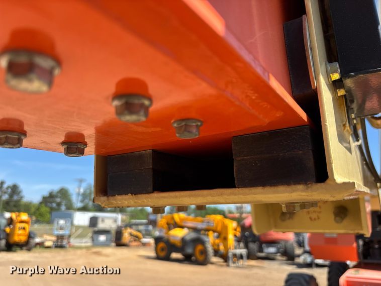 image for item DU0470 2008 JLG 860SJ boom lift