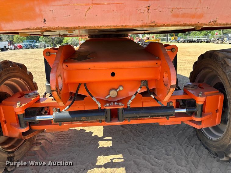 image for item DU0470 2008 JLG 860SJ boom lift