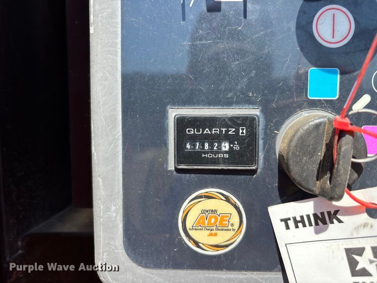 image for item DU0470 2008 JLG 860SJ boom lift