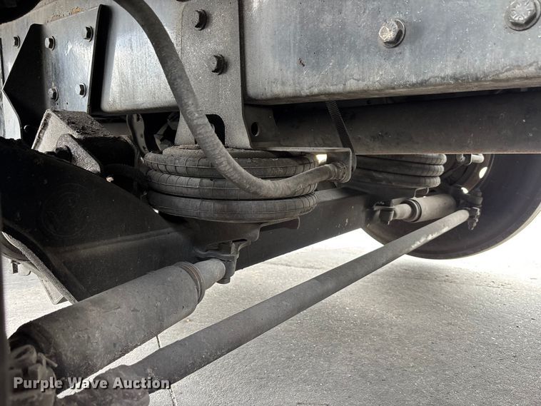 image for item DU0482 2007 Kenworth T800B vacuum truck