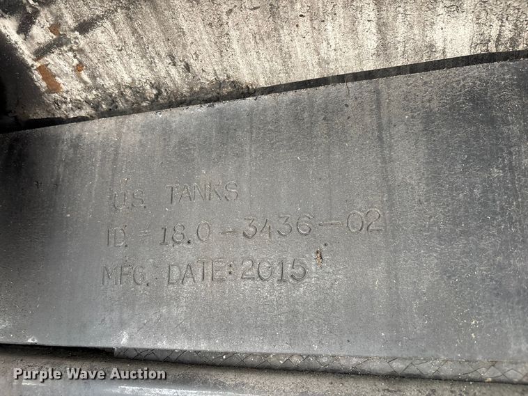 image for item DU0482 2007 Kenworth T800B vacuum truck