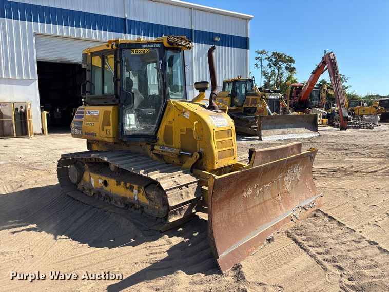 image for item DU0486 2021 Komatsu D39PX-24 dozer