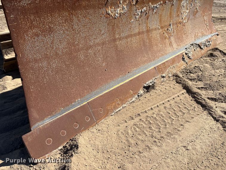 image for item DU0486 2021 Komatsu D39PX-24 dozer
