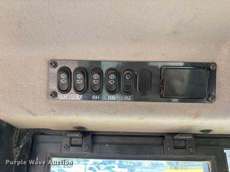 image for item DU0486 2021 Komatsu D39PX-24 dozer