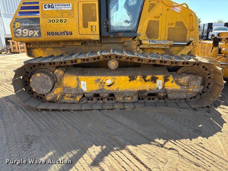 image for item DU0486 2021 Komatsu D39PX-24 dozer