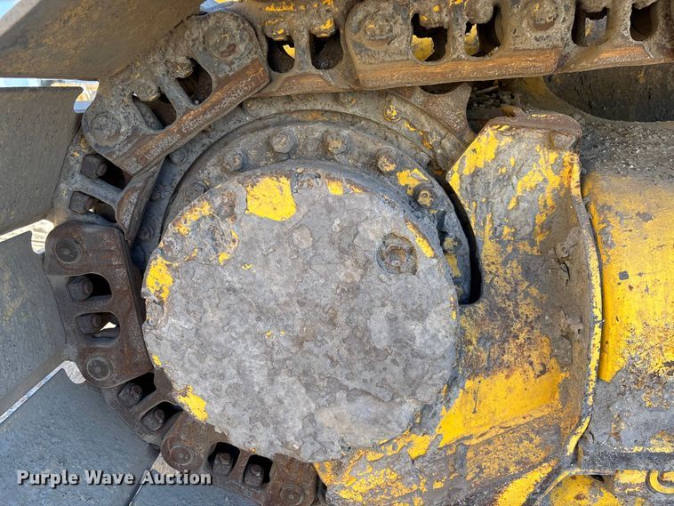 image for item DU0486 2021 Komatsu D39PX-24 dozer