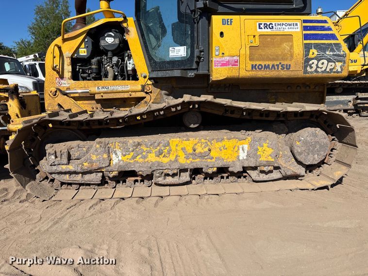 image for item DU0486 2021 Komatsu D39PX-24 dozer