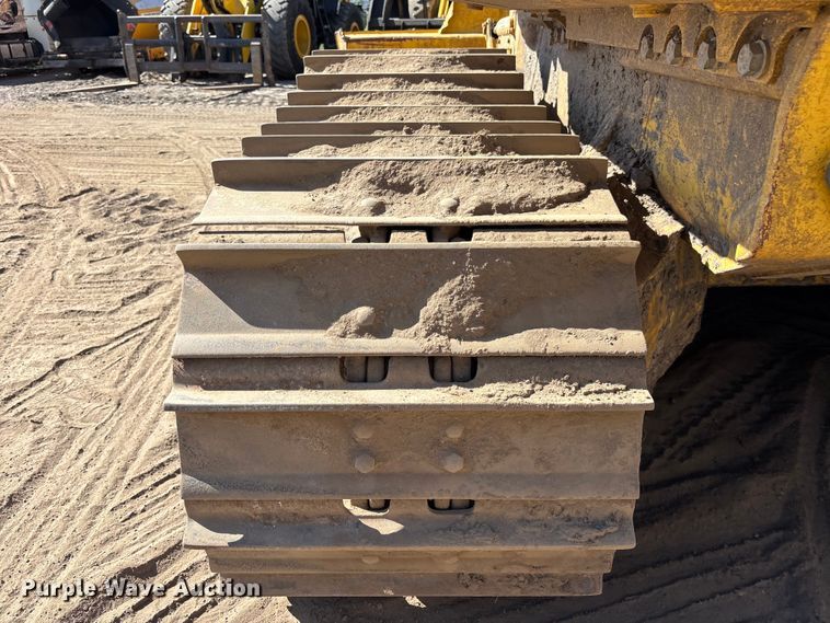 image for item DU0486 2021 Komatsu D39PX-24 dozer
