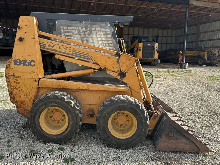 image for item DV0895 1999 Case 1845C skid steer loader