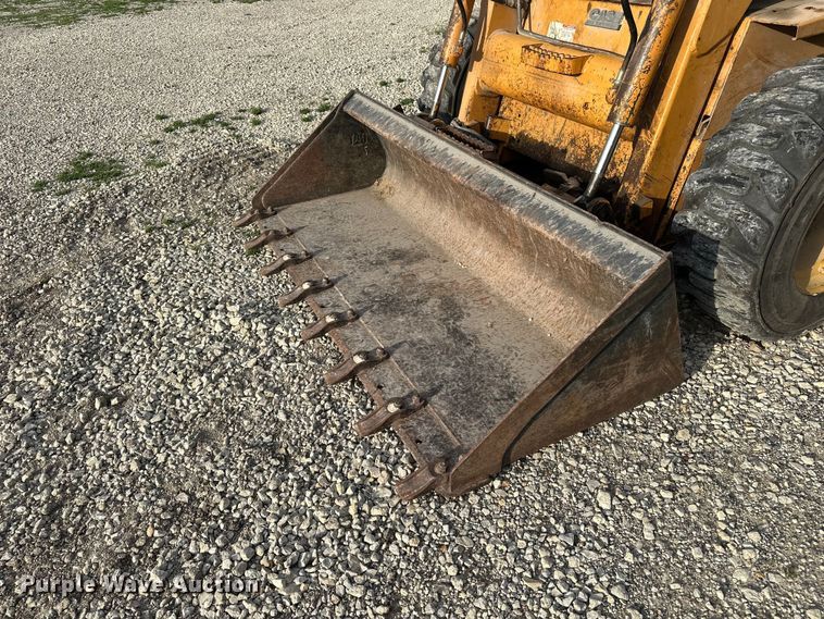 image for item DV0895 1999 Case 1845C skid steer loader