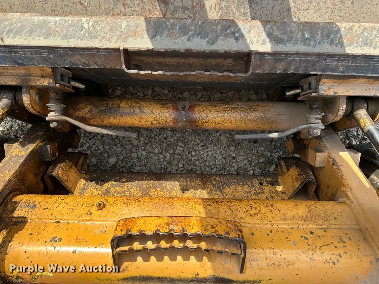 image for item DV0895 1999 Case 1845C skid steer loader