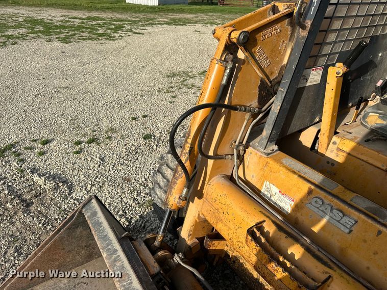 image for item DV0895 1999 Case 1845C skid steer loader