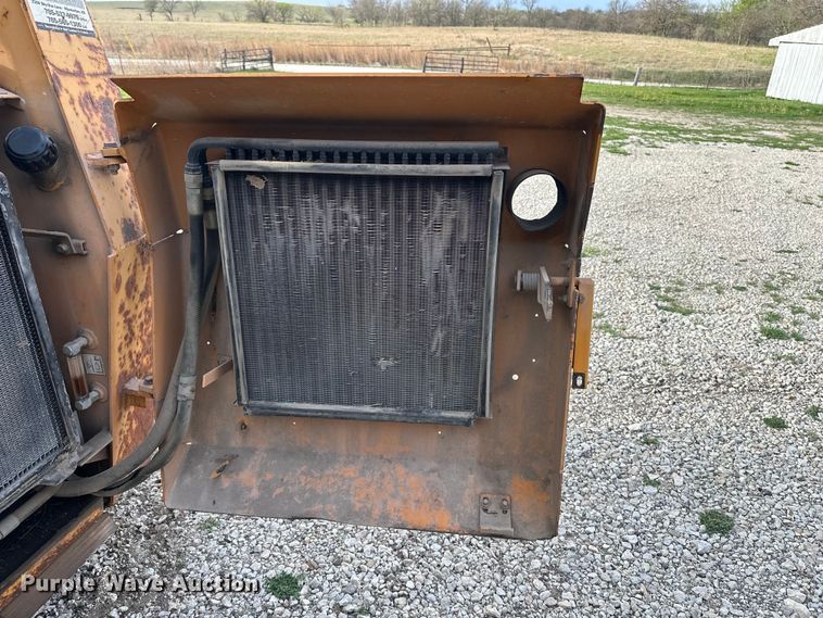 image for item DV0895 1999 Case 1845C skid steer loader