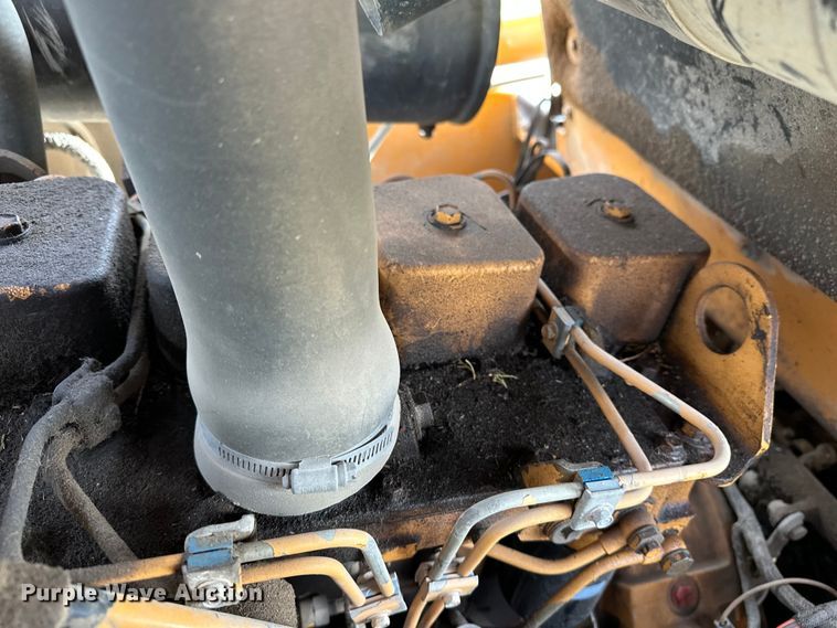 image for item DV0895 1999 Case 1845C skid steer loader